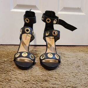 JustFab Black and Gold High Heels